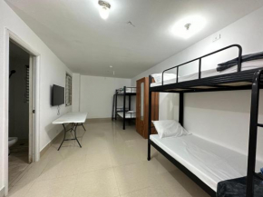Mabolo 208 Family Room near IT Park